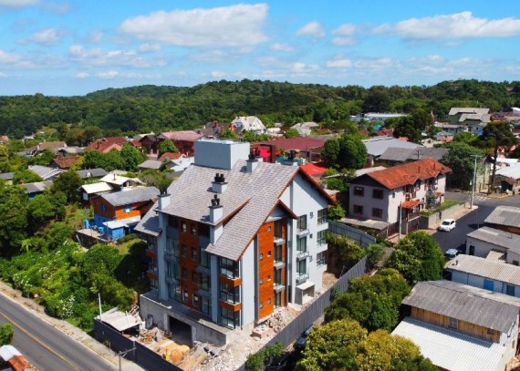 Apartamento, no bairro Floresta em Gramado