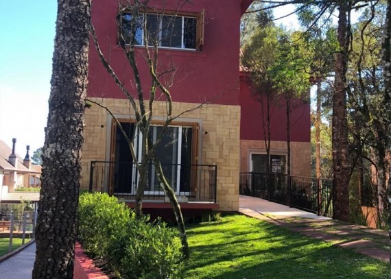 Casa de Condomínio, no bairro Reserva da Serra em Canela