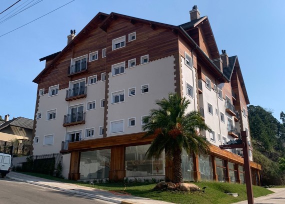 Apartamento, no bairro Floresta em Gramado