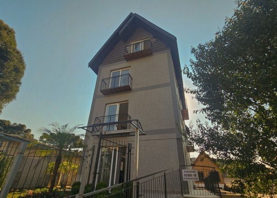 Apartamento, no bairro Dutra em Gramado