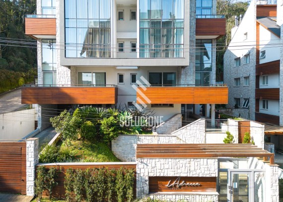 Apartamento, no bairro Centro em Gramado