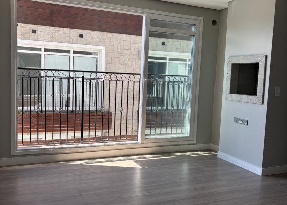 Apartamento, no bairro Piratini em Gramado