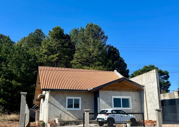 Casa, no bairro Carazal em Gramado