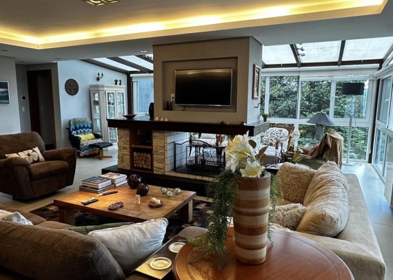 Casa de Condomínio em Gramado