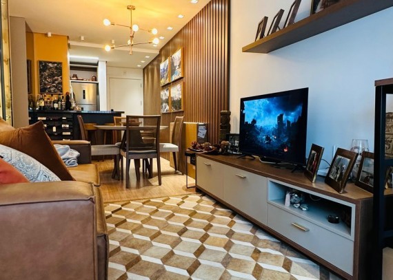 Apartamento, no bairro Centro em Canela