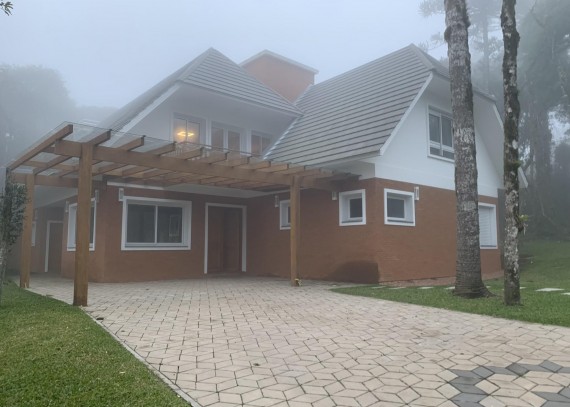 Casa de Condomínio, no bairro Reserva da Serra em Canela