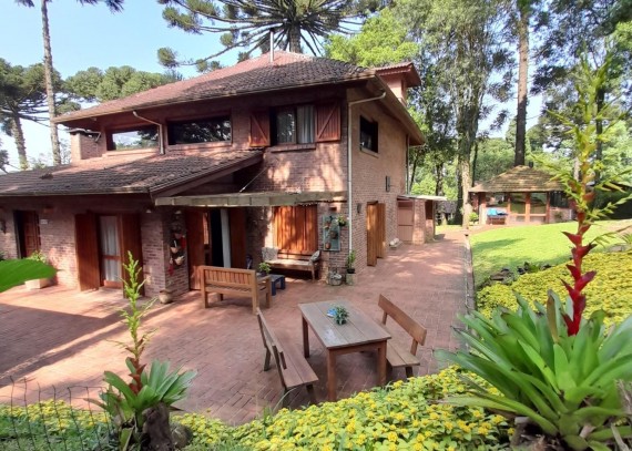 Casa, no bairro Palace Hotel em Canela