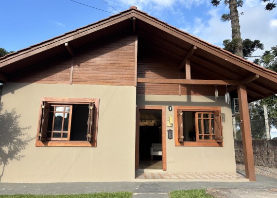 Casa, no bairro Vila Maggi em Canela