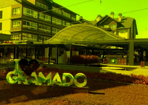 Sala Comercial, no bairro Centro em Gramado