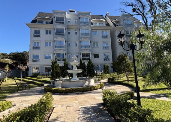 Apartamento, no bairro Planalto em Gramado