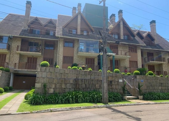 Apartamento, no bairro Vale do Bosque em Gramado
